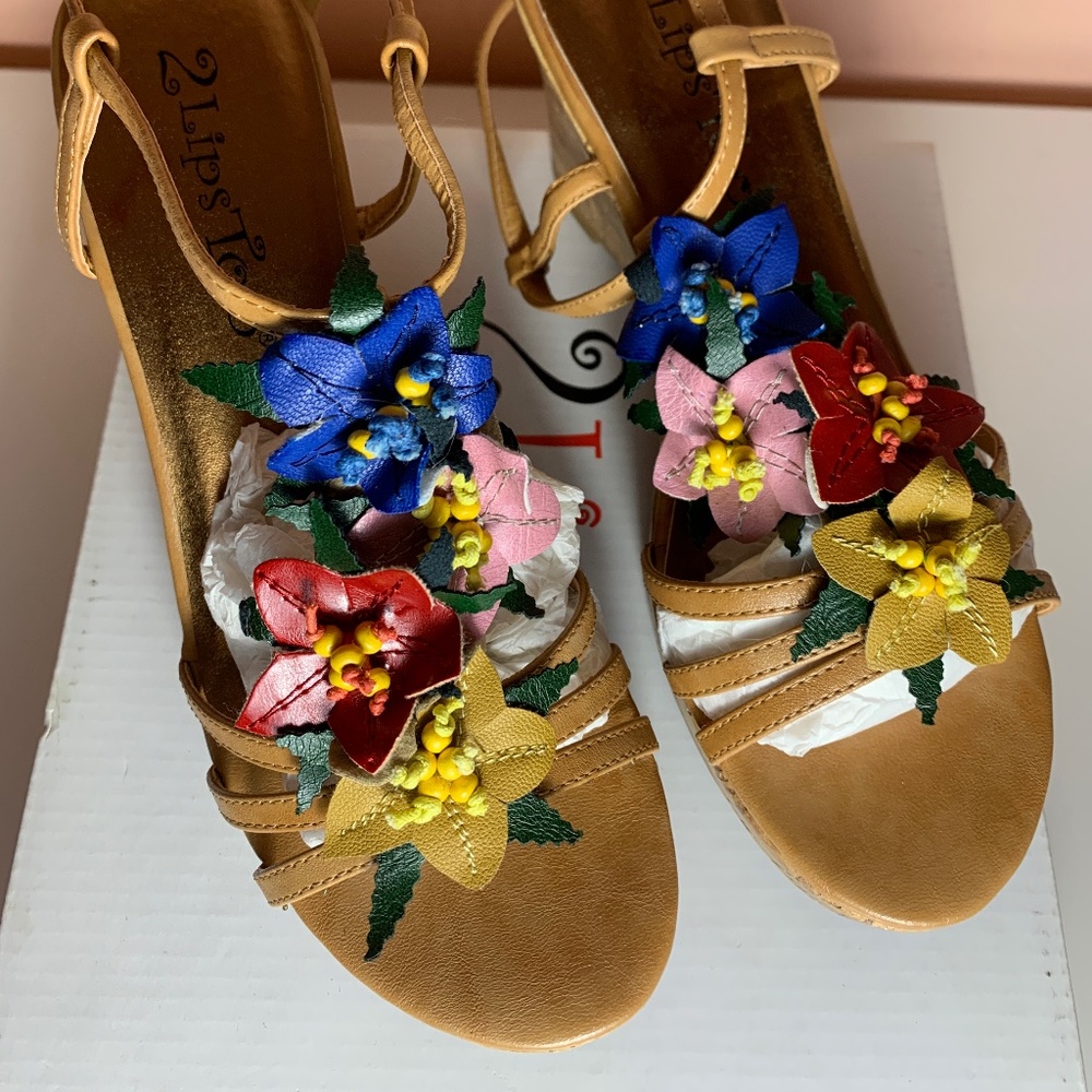 2 Lips Too Sandals ( wedges) size 7M, fits size 7, New